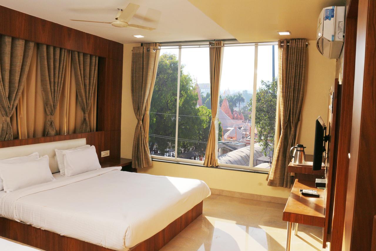 Hotel Shikhar Darshan Ujaim Exterior foto