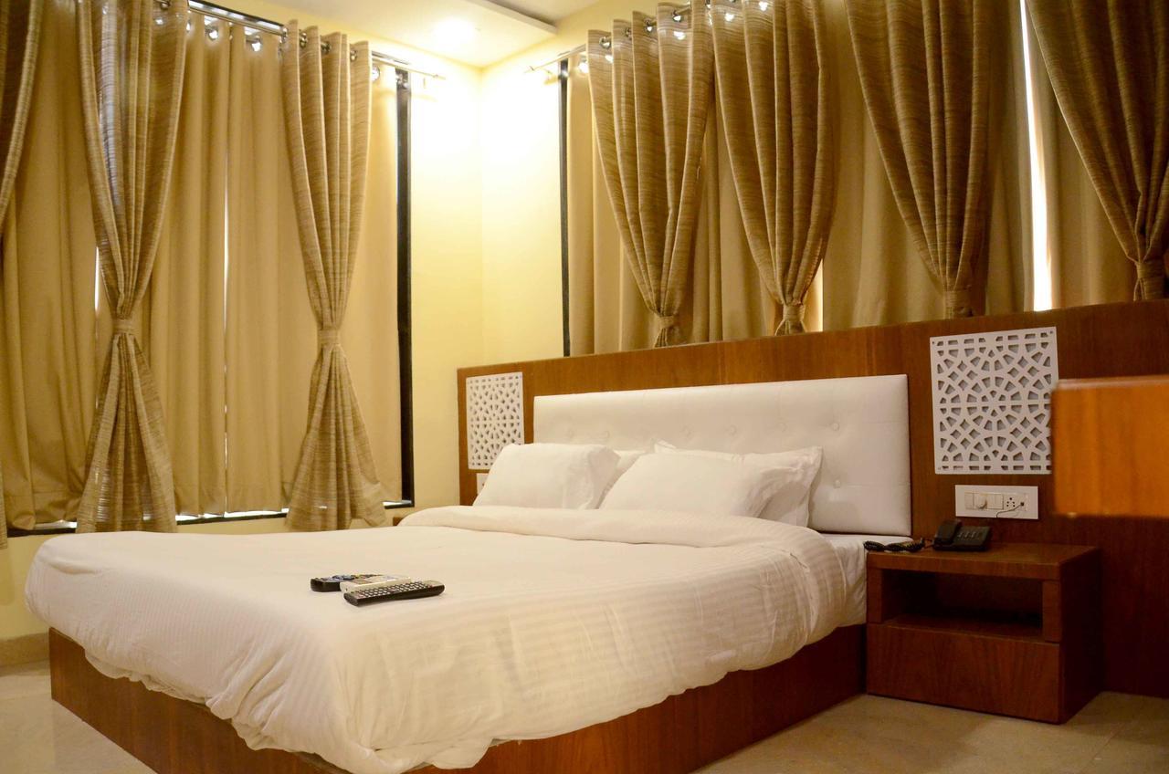 Hotel Shikhar Darshan Ujaim Exterior foto